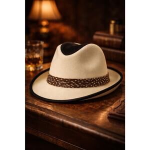 Vintage Oleg Cassini Ivory Felt Fedora Hat Real Feather Band Size 7 7 1/8